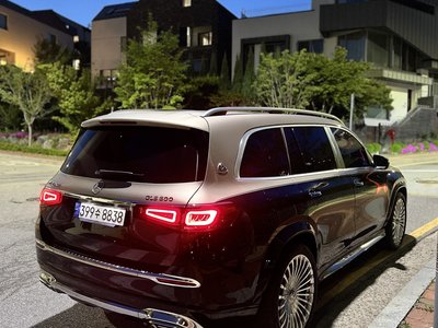 MERCEDES-BENZ GLS - 4