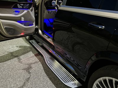 MERCEDES-BENZ GLS - 6