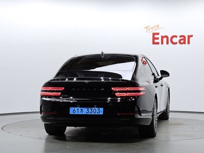 2023 Genesis ELECTRIFIED G80 (RG3) — фото 4