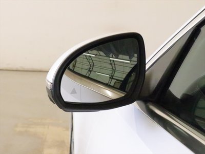 MERCEDES-BENZ C-CLASS - 6