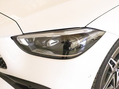 MERCEDES-BENZ C-CLASS - 8