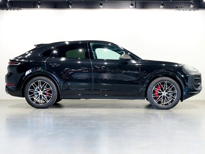 2023 Porsche CAYENNE 照片 4