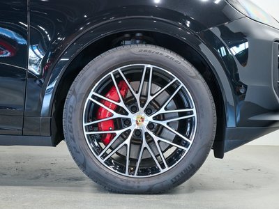 2023 Porsche CAYENNE — миниатюра 11