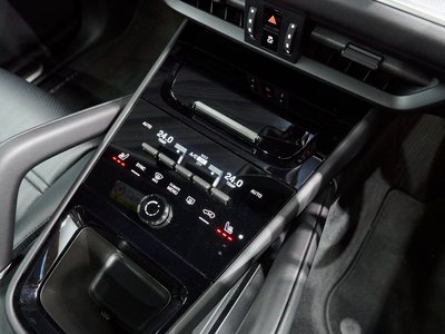 2023 Porsche CAYENNE — миниатюра 27