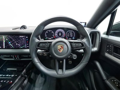 2023 Porsche CAYENNE — миниатюра 16