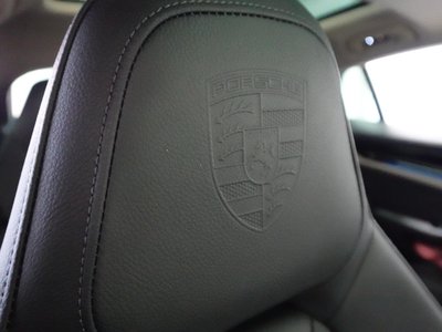 PORSCHE PANAMERA - 6