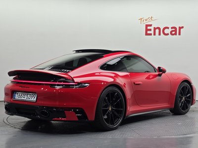 PORSCHE 911 - 4