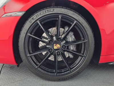 PORSCHE 911 - 6
