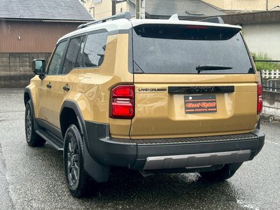 TOYOTA LAND CRUISER 250 - 7