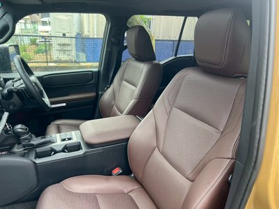 TOYOTA LAND CRUISER 250 - 9