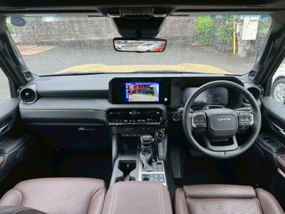 TOYOTA LAND CRUISER 250 - 3