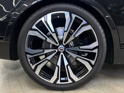 صورة مصغرة 31 لـ 2023 BMW X7