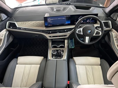 صورة مصغرة 21 لـ 2023 BMW X7