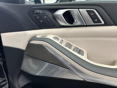 صورة مصغرة 36 لـ 2023 BMW X7