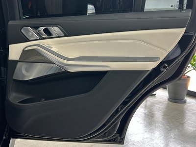 صورة مصغرة 35 لـ 2023 BMW X7