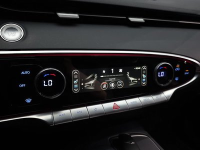 صورة مصغرة 18 لـ 2023 Genesis GV70