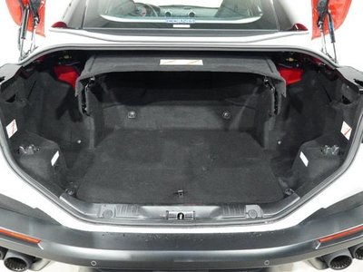 2019 Ferrari PORTOFINO thumbnail 25