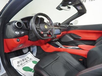 2019 Ferrari PORTOFINO thumbnail 18