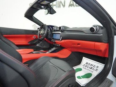 2019 Ferrari PORTOFINO thumbnail 17