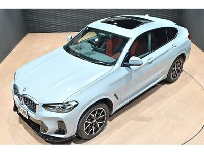 صورة 8 لـ 2023 BMW X4