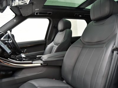 2024 LAND Rover RANGE ROVER SPORT photo 9