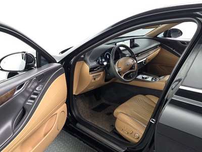 GENESIS G80 (RG3) - 10
