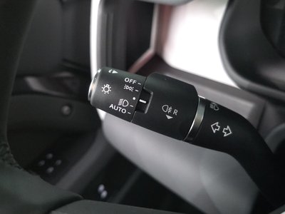 2025 LAND Rover DEFENDER — миниатюра 33