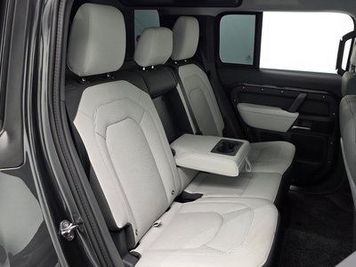 2025 LAND Rover DEFENDER — миниатюра 19