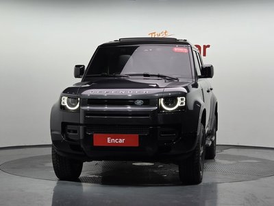صورة 2 لـ 2025 LAND Rover DEFENDER