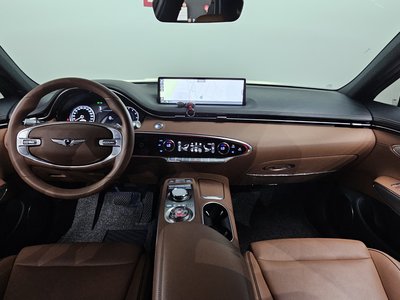 صورة 5 لـ 2023 Genesis GV70