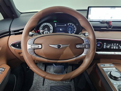 2023 Genesis GV70 — миниатюра 13