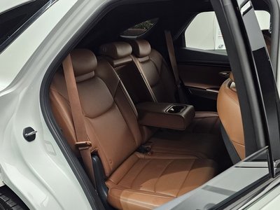 2023 Genesis GV70 — миниатюра 12