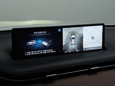 2023 Genesis GV70 — миниатюра 17
