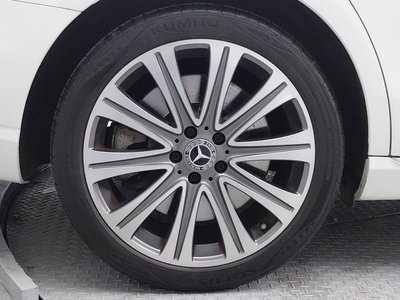 MERCEDES-BENZ E-CLASS - 6