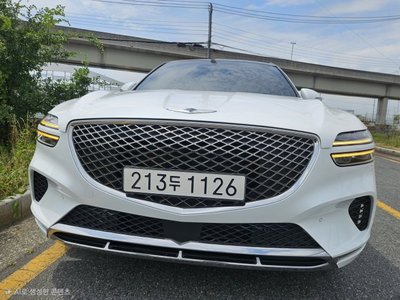 2023 Genesis GV70 photo 5