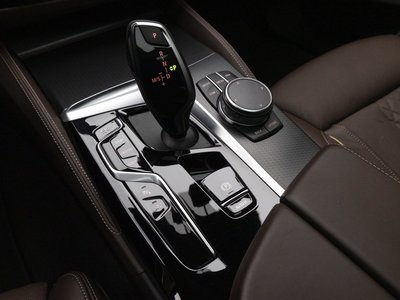 BMW 6 SERIES GT - 9