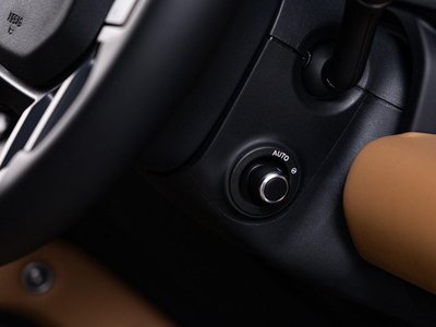 LAND ROVER DEFENDER - 10