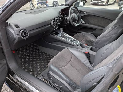 2016 AUDI TT — миниатюра 18