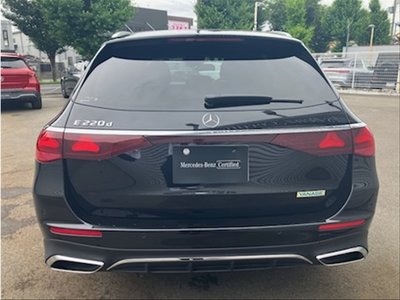 MERCEDES-BENZ E-CLASS - 4