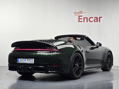 PORSCHE 911 - 4