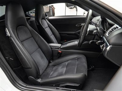2015 Porsche CAYMAN 缩略图 12