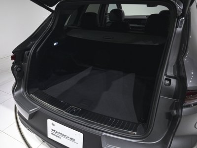 2024 Porsche CAYENNE 缩略图 17
