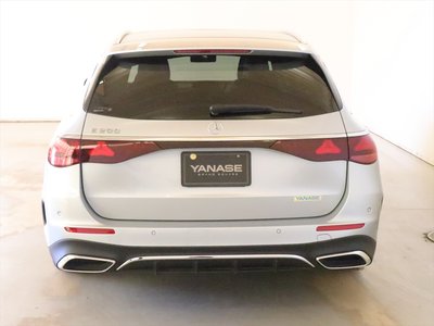 MERCEDES-BENZ E-CLASS - 3