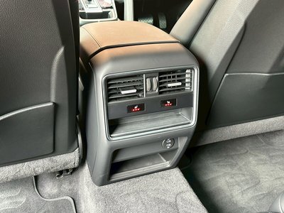 PORSCHE CAYENNE - 9