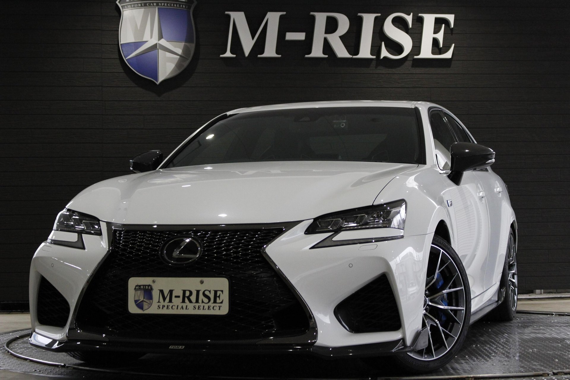 LEXUS GS F - View 1