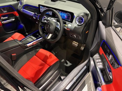 MERCEDES-BENZ GLB - 6