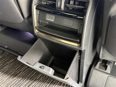 TOYOTA ALPHARD - 10