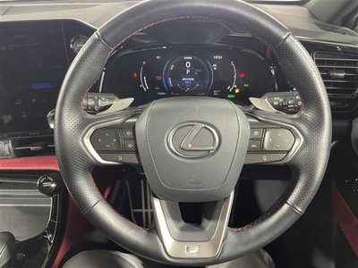 صورة مصغرة 13 لـ 2023 Lexus NX