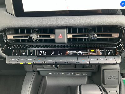 صورة مصغرة 35 لـ 2024 Toyota LAND CRUISER 250