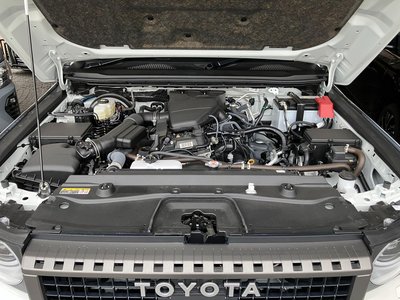 صورة مصغرة 23 لـ 2024 Toyota LAND CRUISER 250
